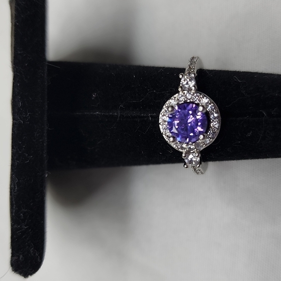 LAB CREATED ALEXANDRITE RING - Picture 10 of 10